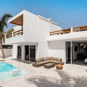 https://coco.puertodelcarmen-hotels.org