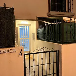 https://apartamento-playa-bajondillo.hotelsinnerja.org