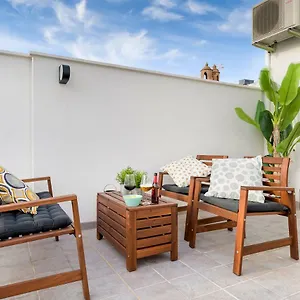 https://apartamento-lujo-ancha-del-carmen.1costadelsol.com